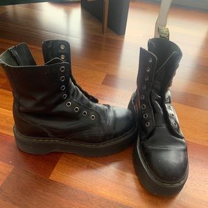 Platform Dr. Martens